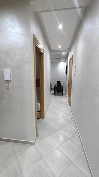 Modern Family Apartment Near Airport Марракеш Екстер'єр фото